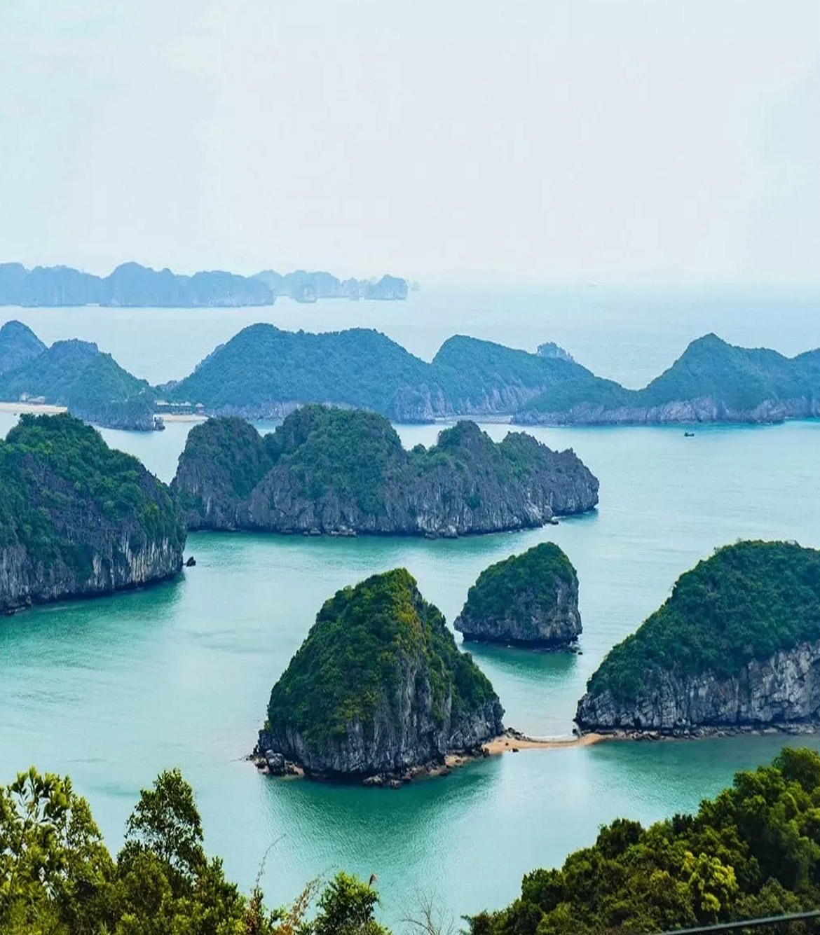 5 Days Amazing Vietnam Trip with Ba Na Hills