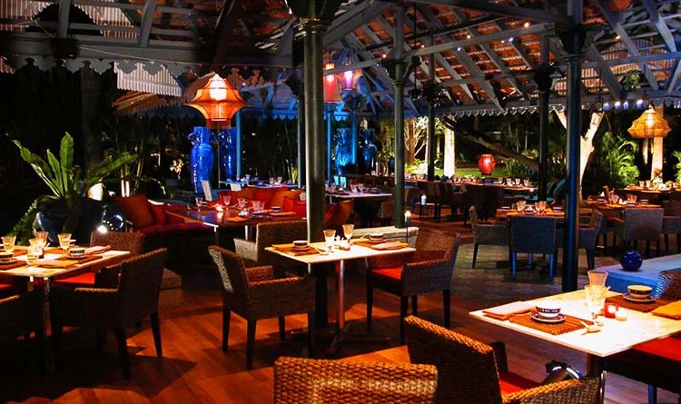 01. Blue Ginger Taj