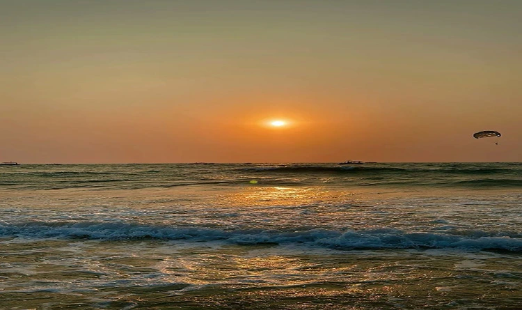 01. Candolim Beach