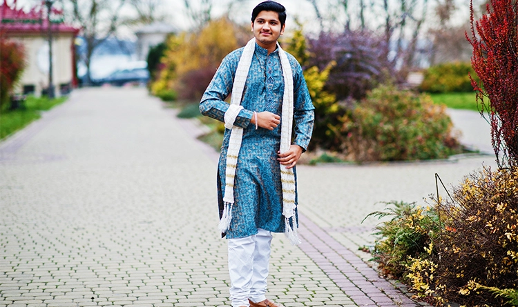 Do you like traditional clothes or Western clothes? - Quora