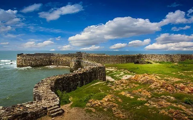 12. Sindhudurg Fort