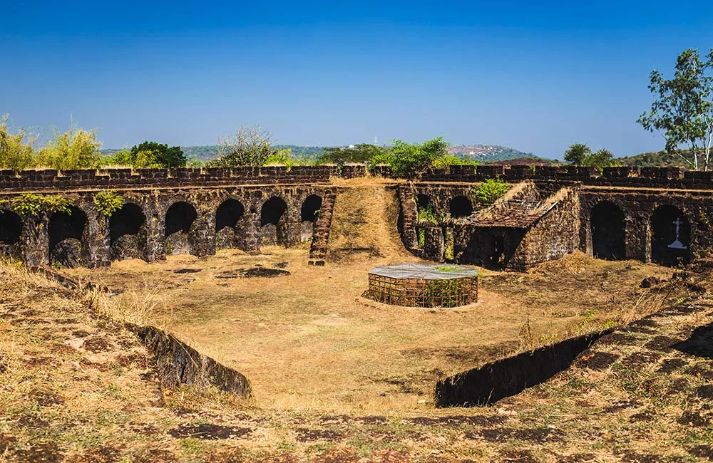 05. Corjuem Fort