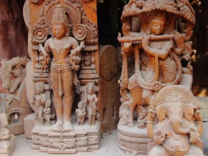 05. Sudarshan Crafts Museum- A showcase of Handicrafts
