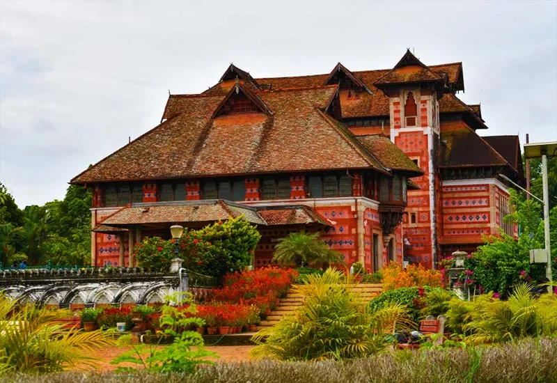 06. Napier Museum