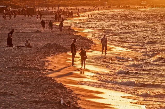 12. Golden Beach-Take a Stroll around the Shore