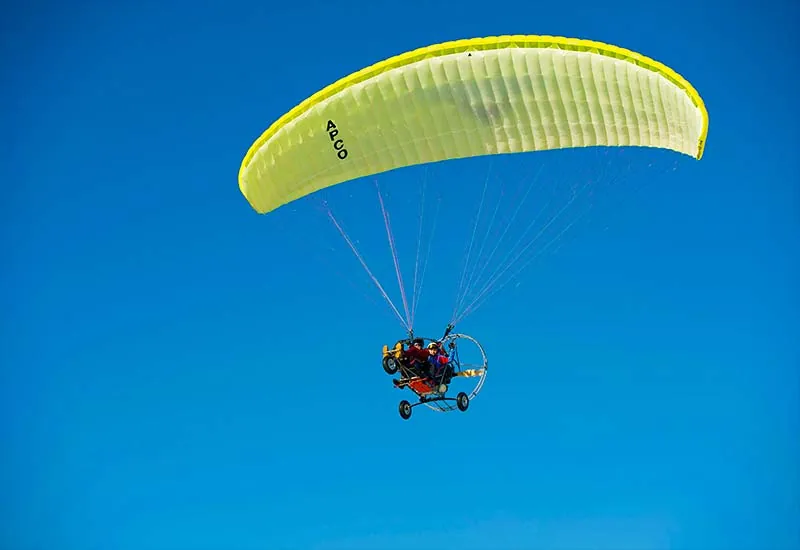 02. Paramotoring