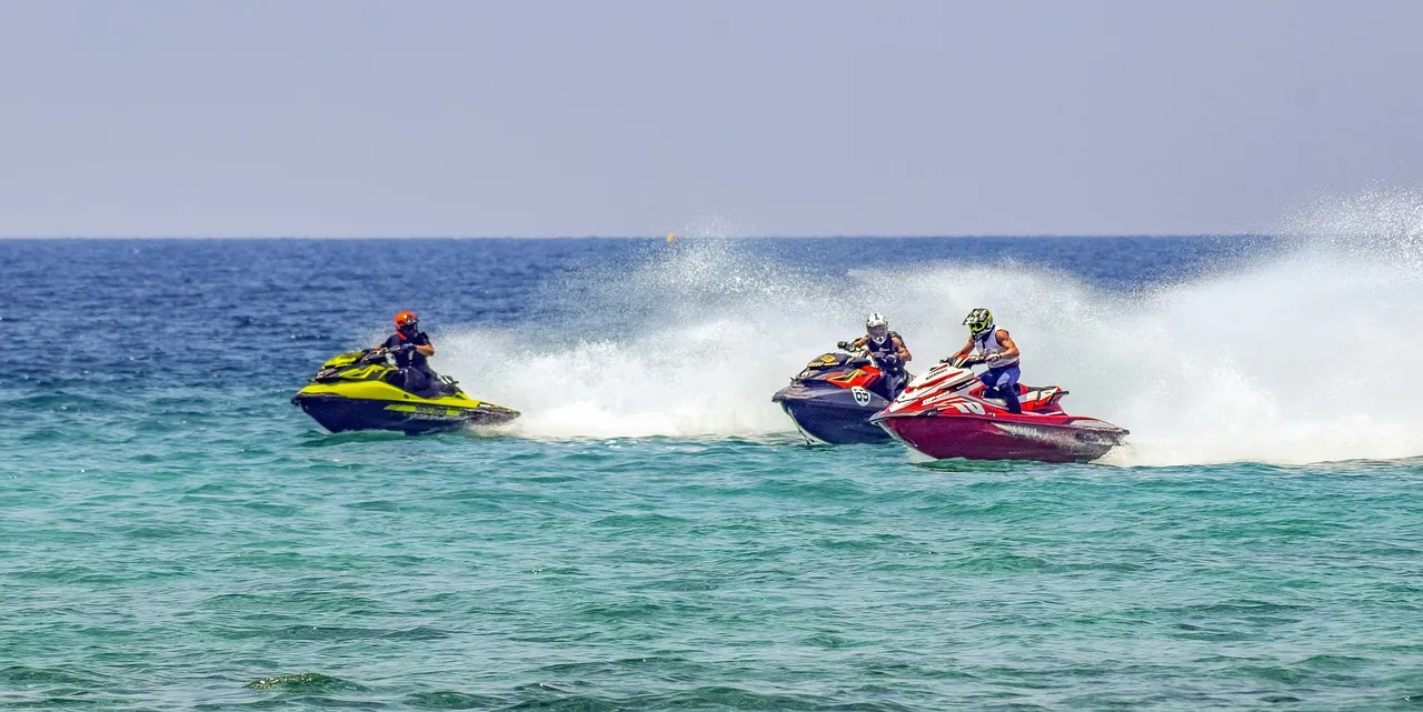 03. Jet Ski - Race With Water