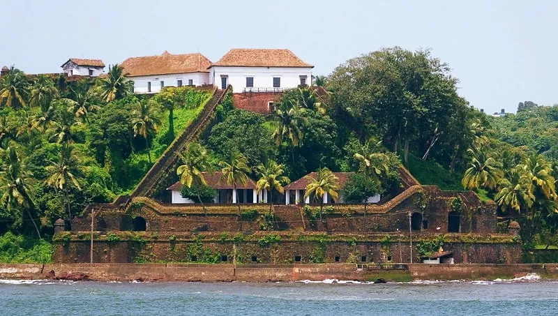04. Reis Magos Fort