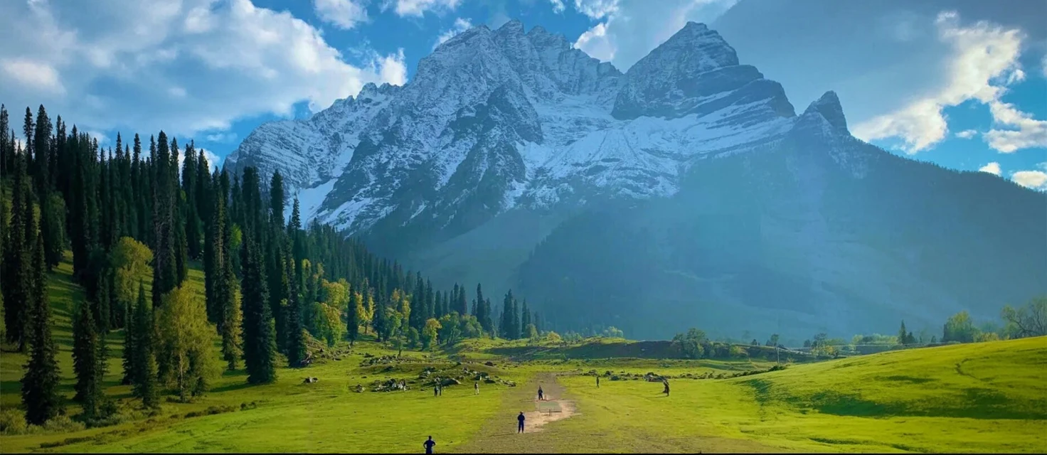Buran Ghati Trek: Route and Itinerary