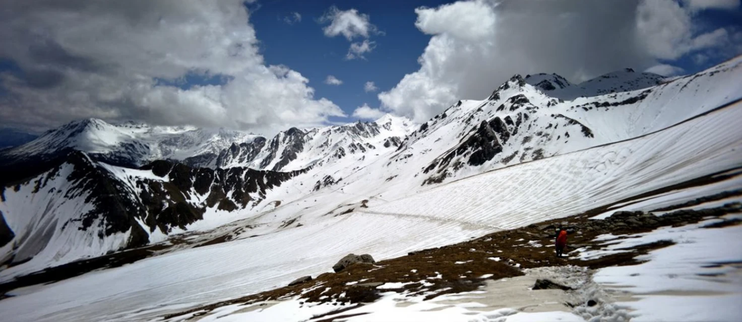 Buran Ghati Trek: Solo Traveller