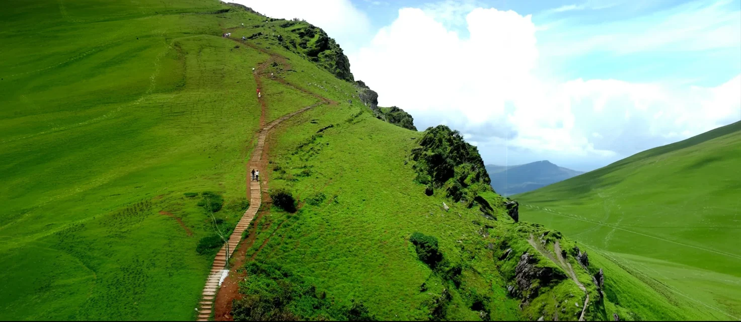 Mullayanagiri Trek: Dos and Don'ts for Nature-Lovers!