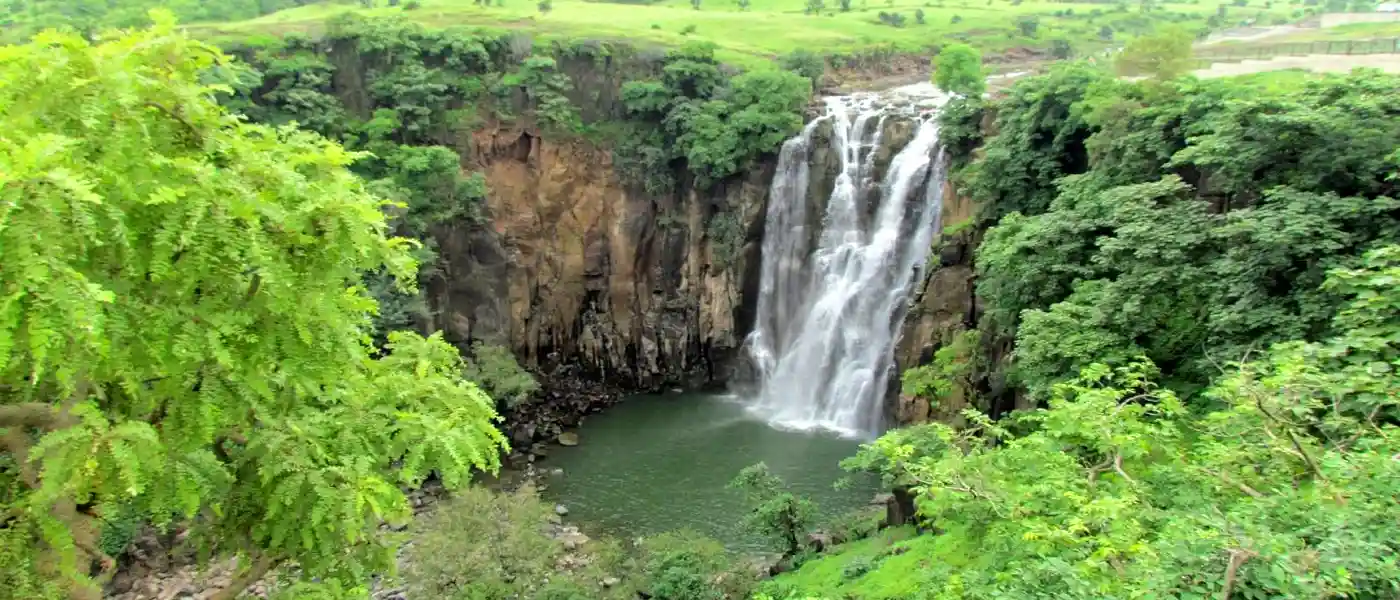 Places to visit near Indore within 100 KM