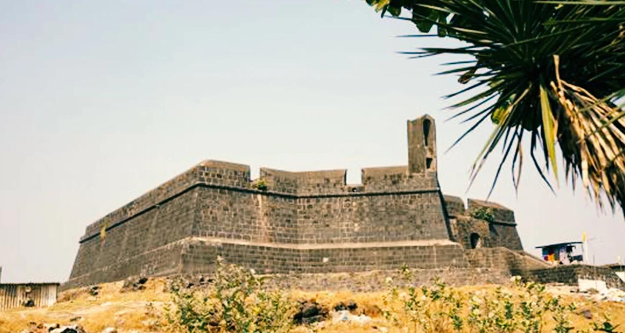 Worli Fort: A Must-Visit Tourist Attraction in Mumbai