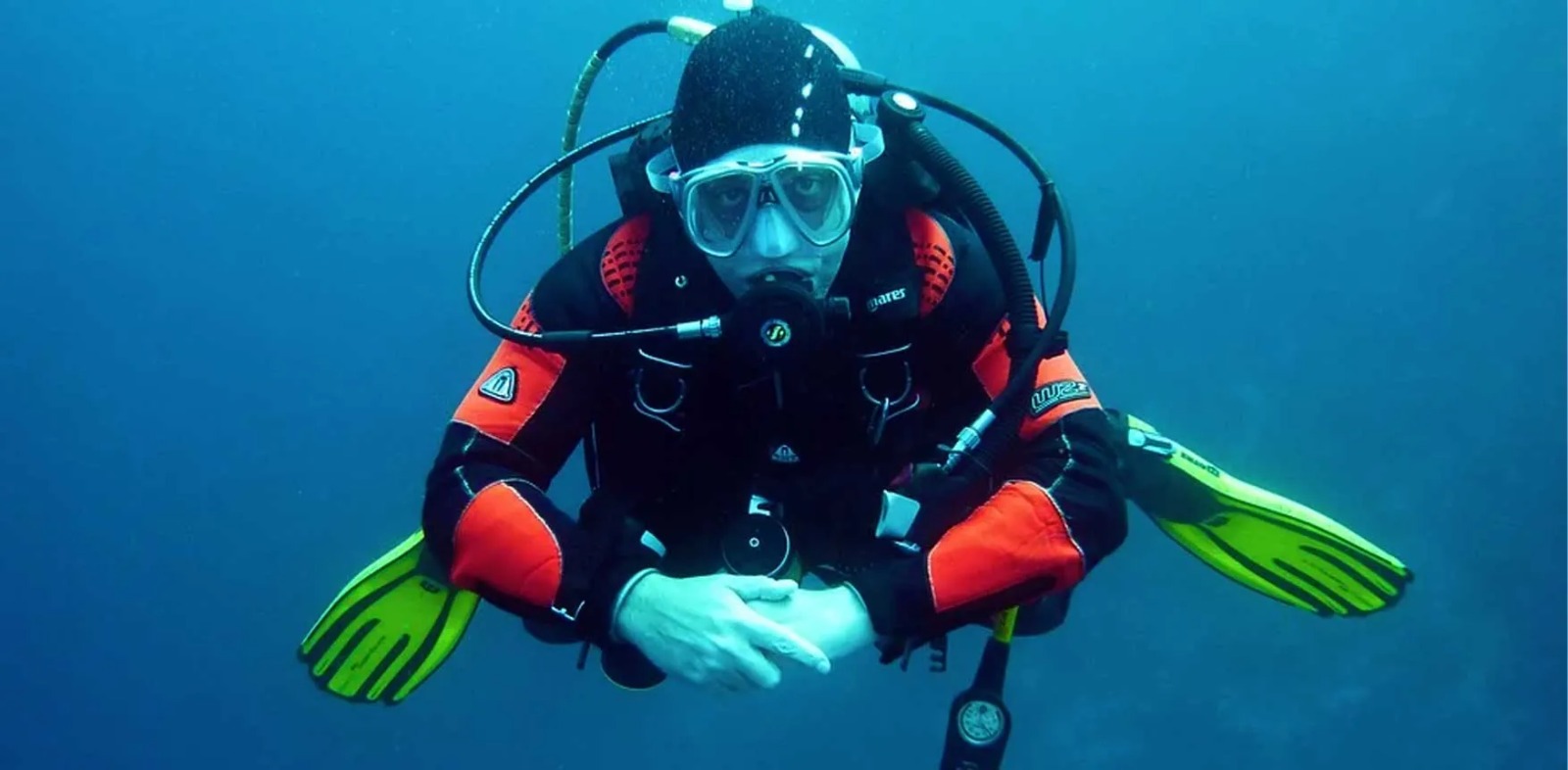 Scuba Diving in Dwarka: Your Guide to Master the Art