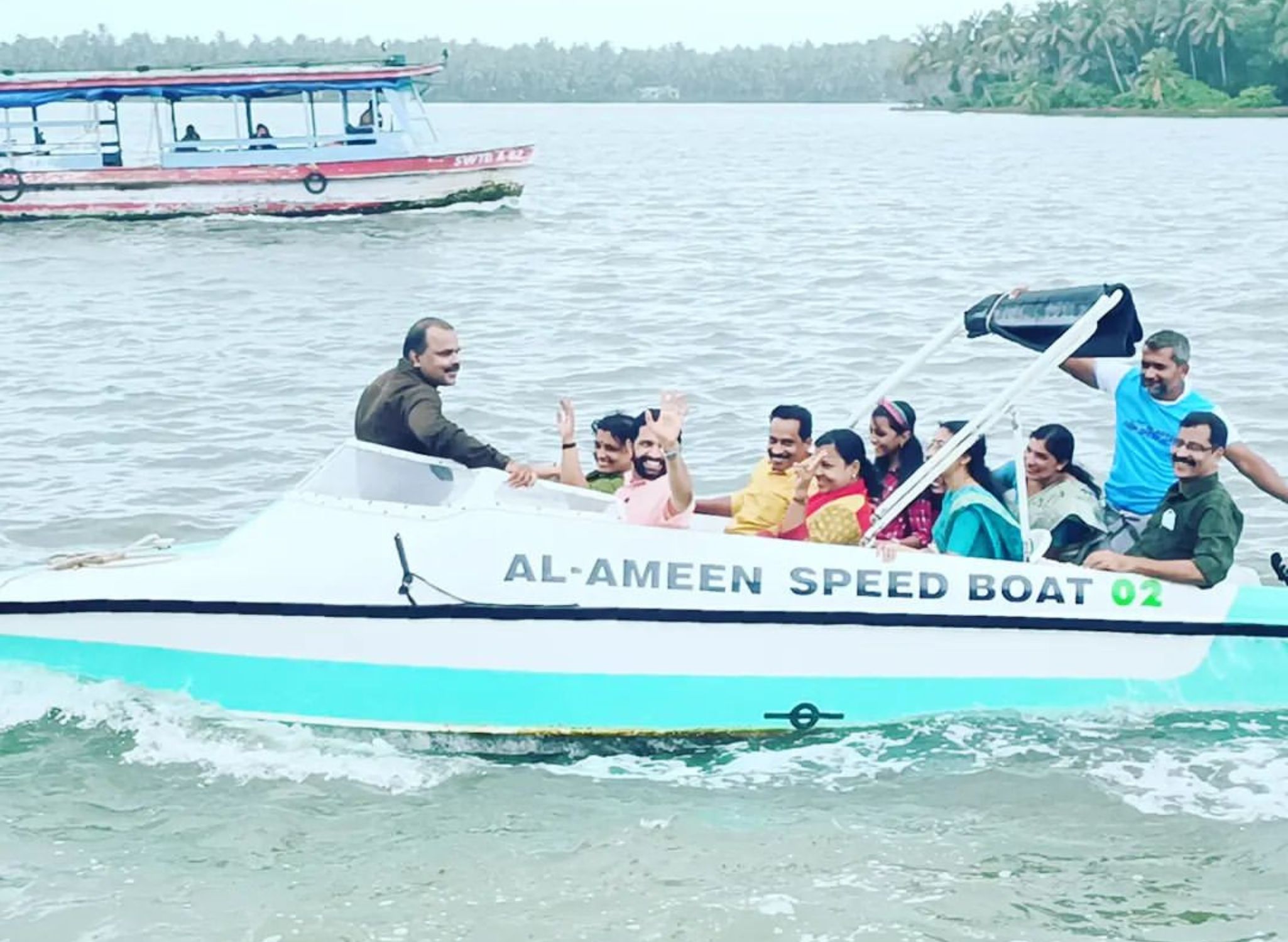 Speed Boating in Kavvayi