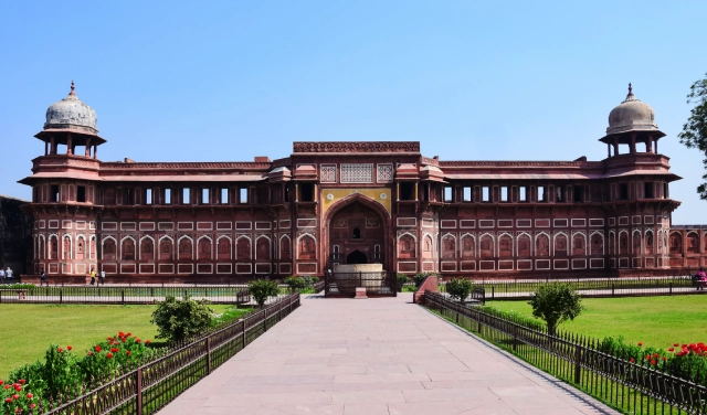 2 Days Delhi to Agra Motorcycle Tour