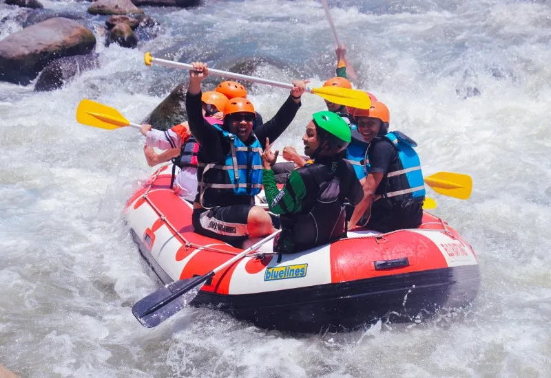 Iruvanjippuzha River Rafting