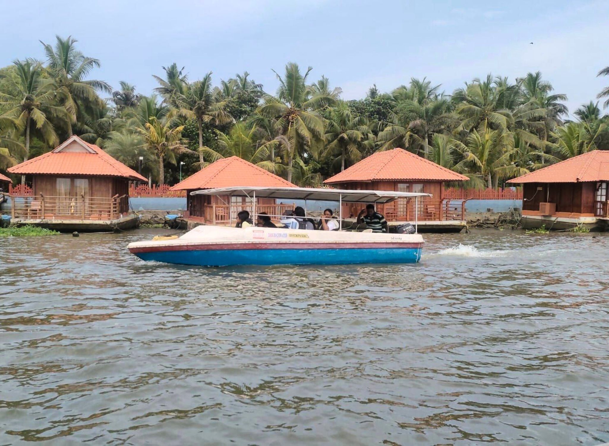 Poovar Boating