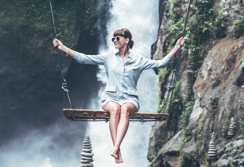 Giant Swing in Munnar