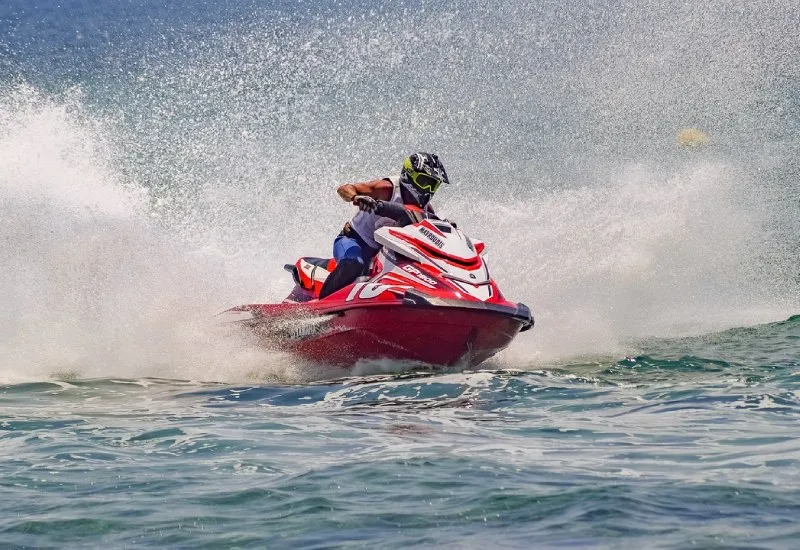 Jet Ski in Hathni Kund