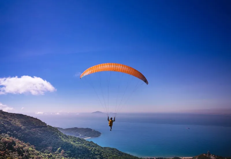 Kondapochamma Reservoir Paragliding