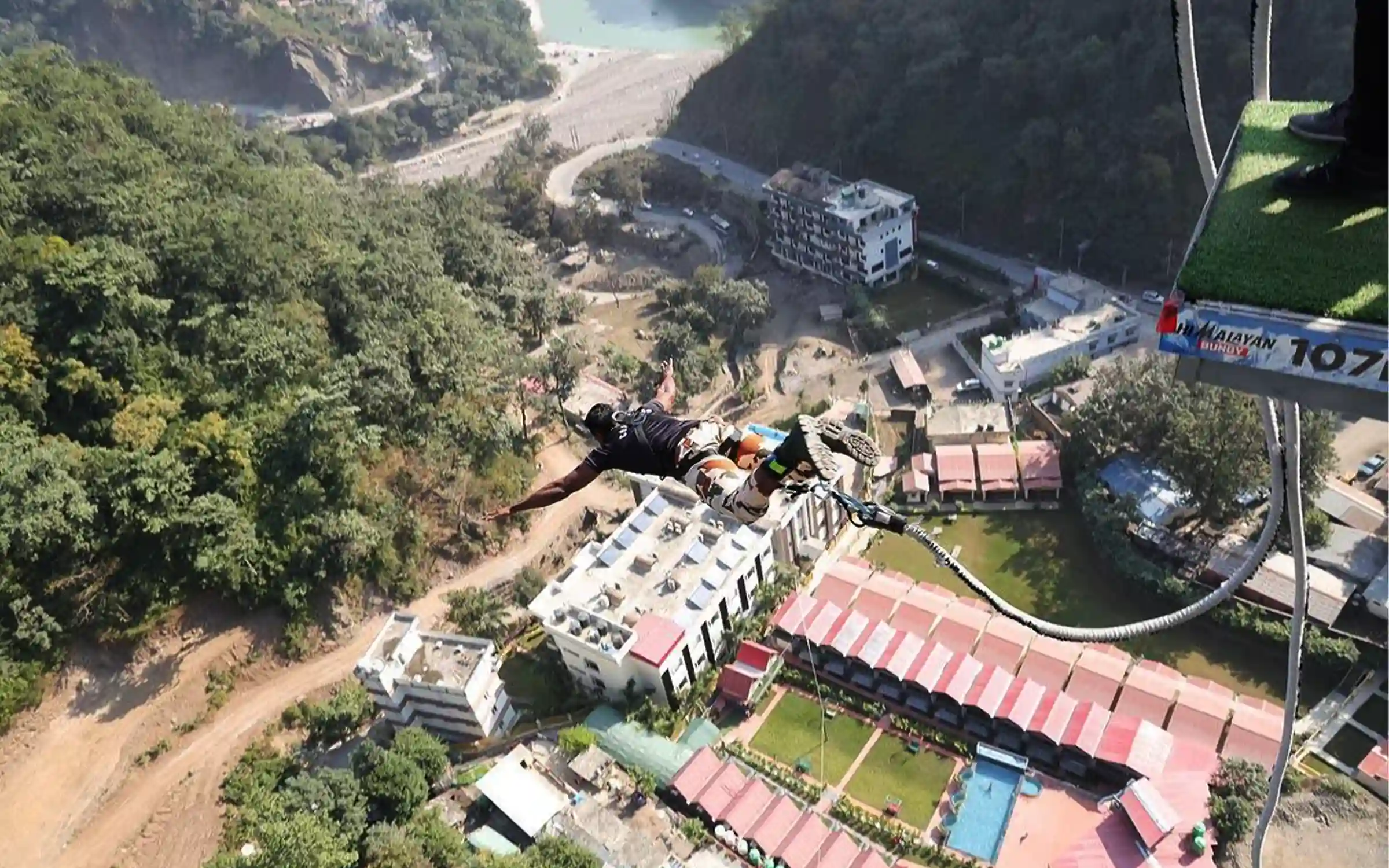 Bungee Jumping in Shivpuri, Rishikesh