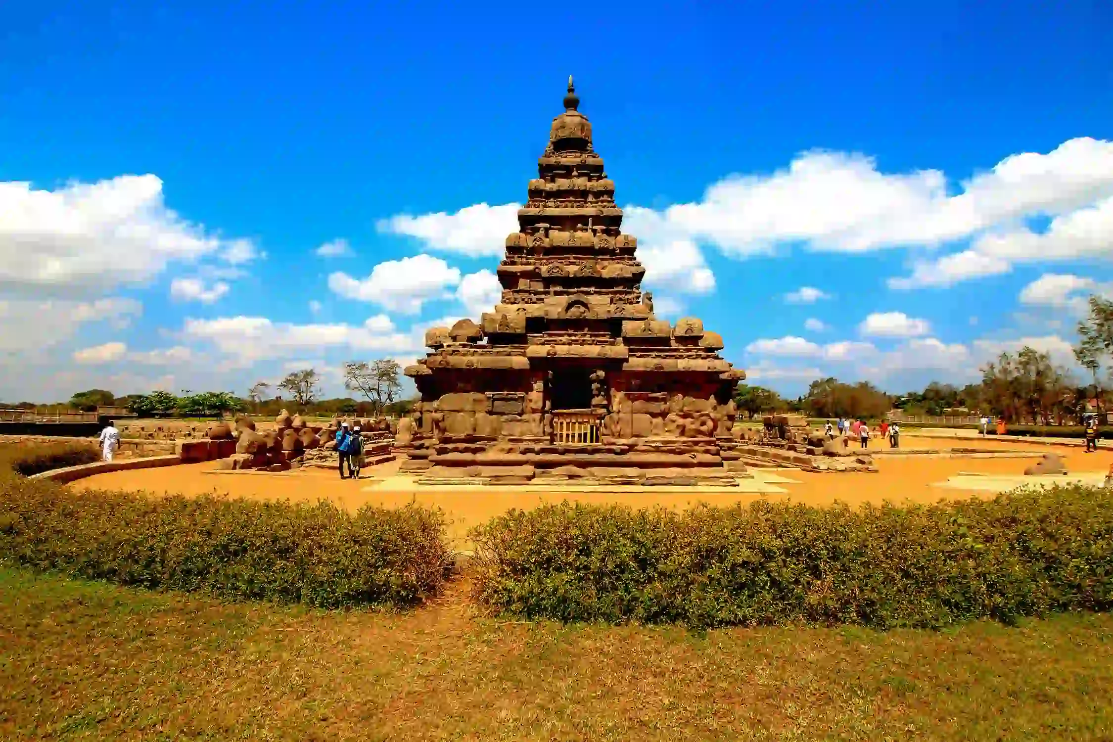 One Day Chennai to Mahabalipuram Pondicherry Trip