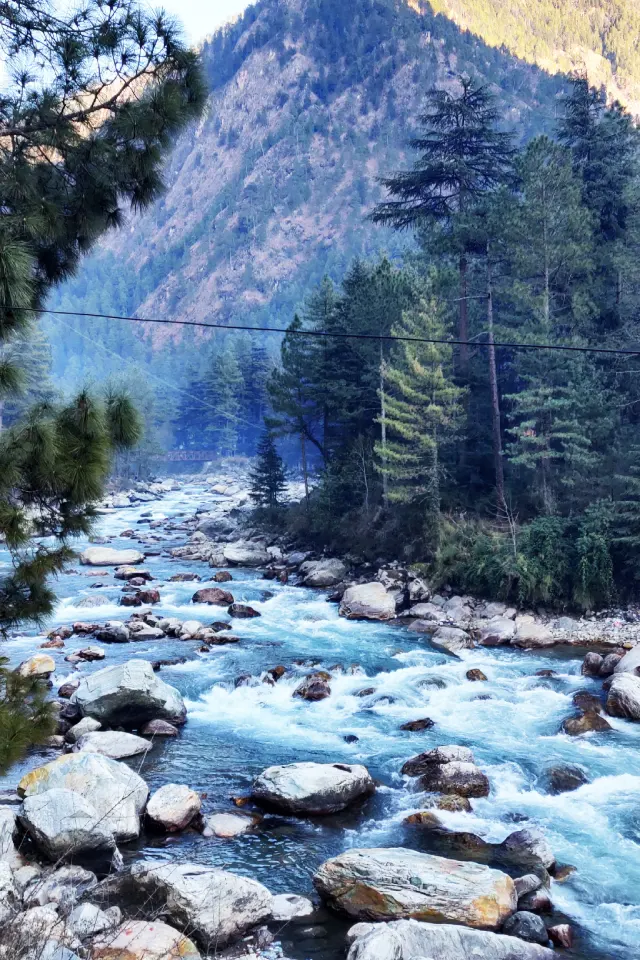 Day Excursion of Sissu & Keylong from Manali