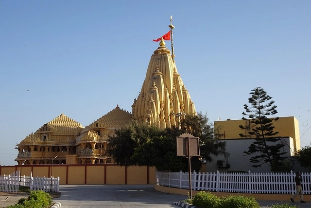 Dwarka Somnath Girnar Tour Package
