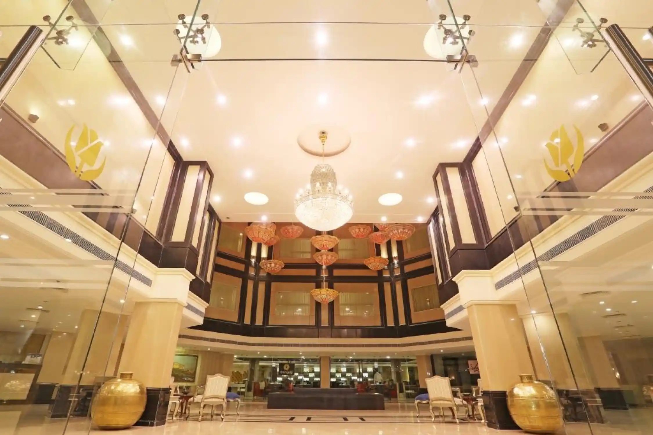 Hotel Golden Tulip Jaipur