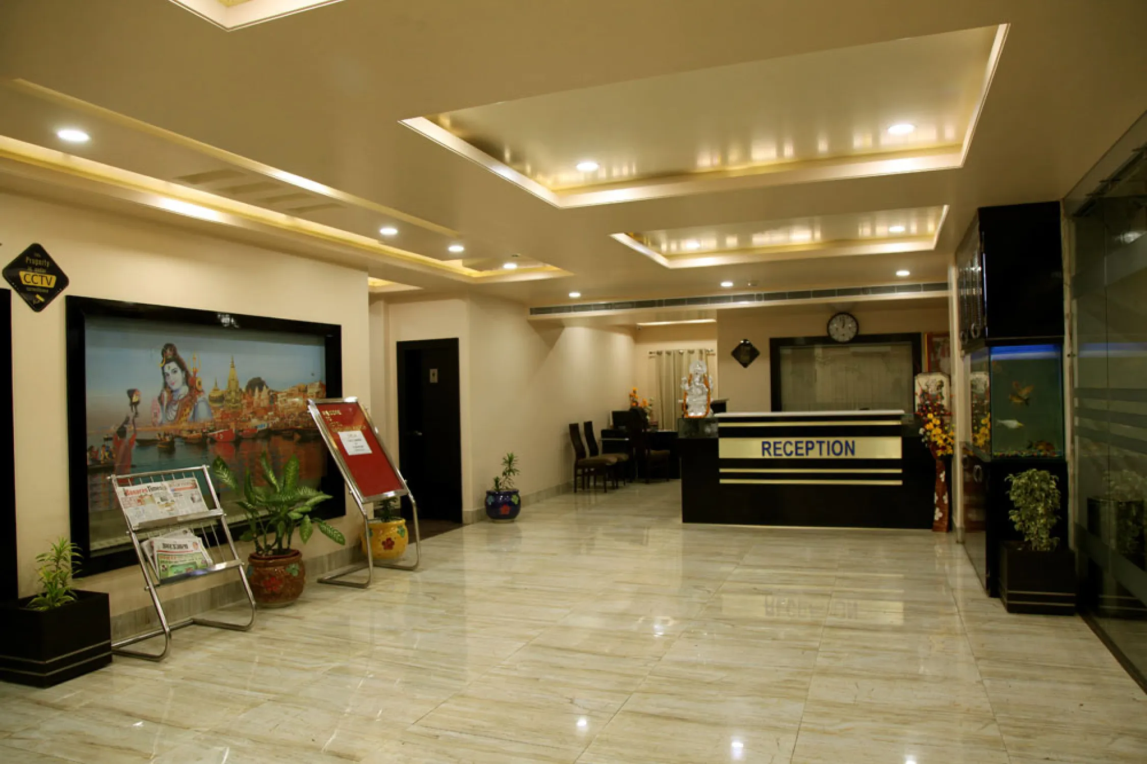 Hotel Madhuvan Palace Varanasi