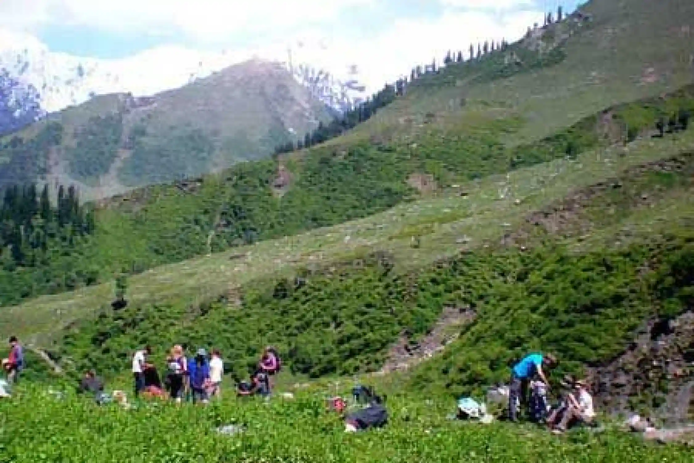 Manali Tour Package by Flight