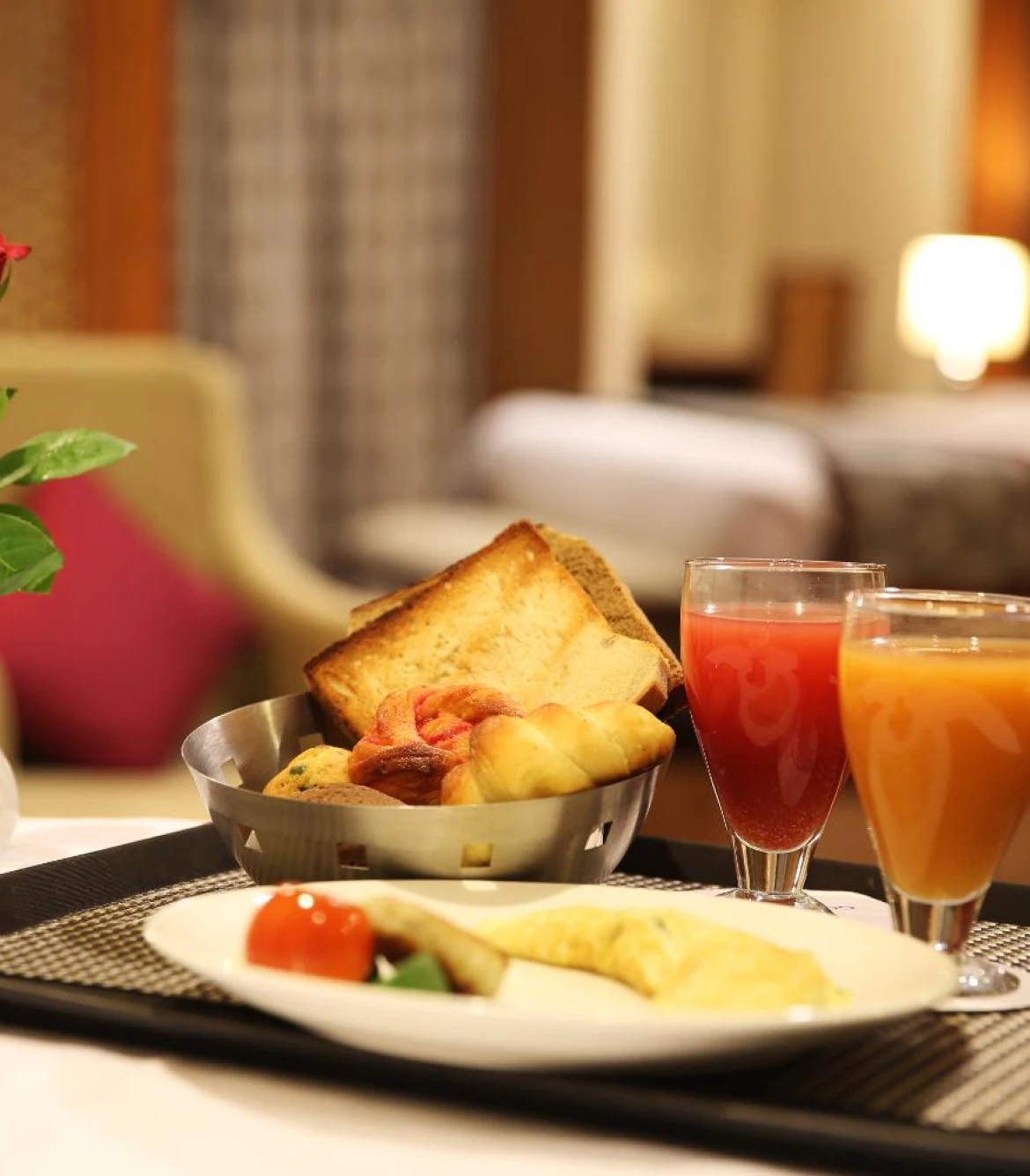 Hotel Golden Tulip Jaipur