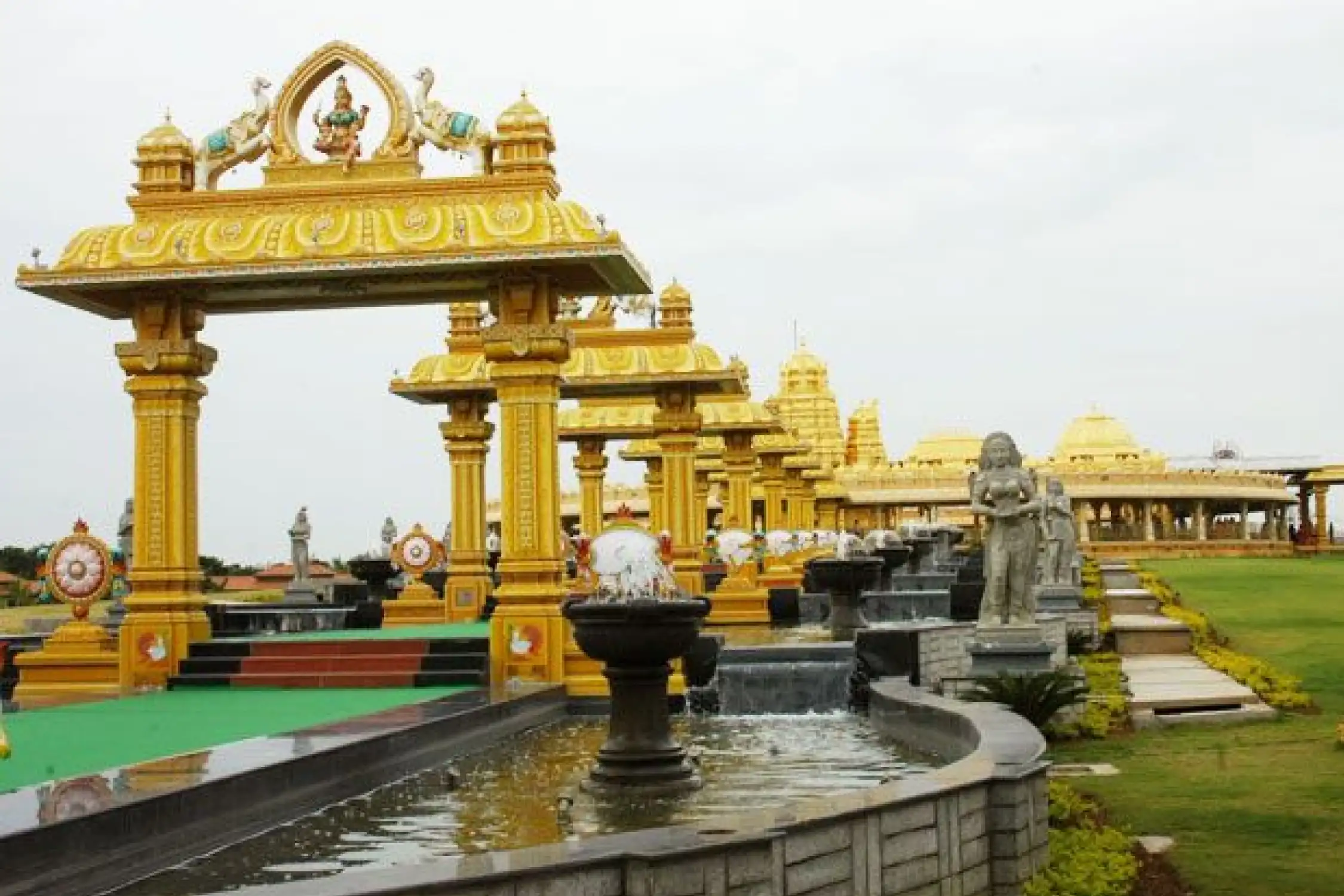One Day Chennai to Vellore Golden Temple Trip