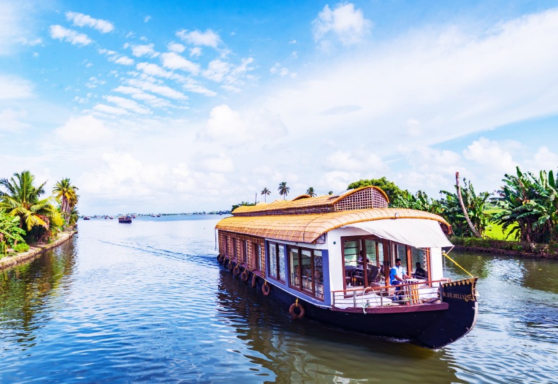 Houseboat in Alleppey with Stay