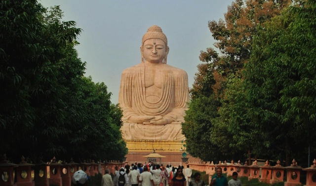 Kashi Gaya Prayag Tours from Bangalore
