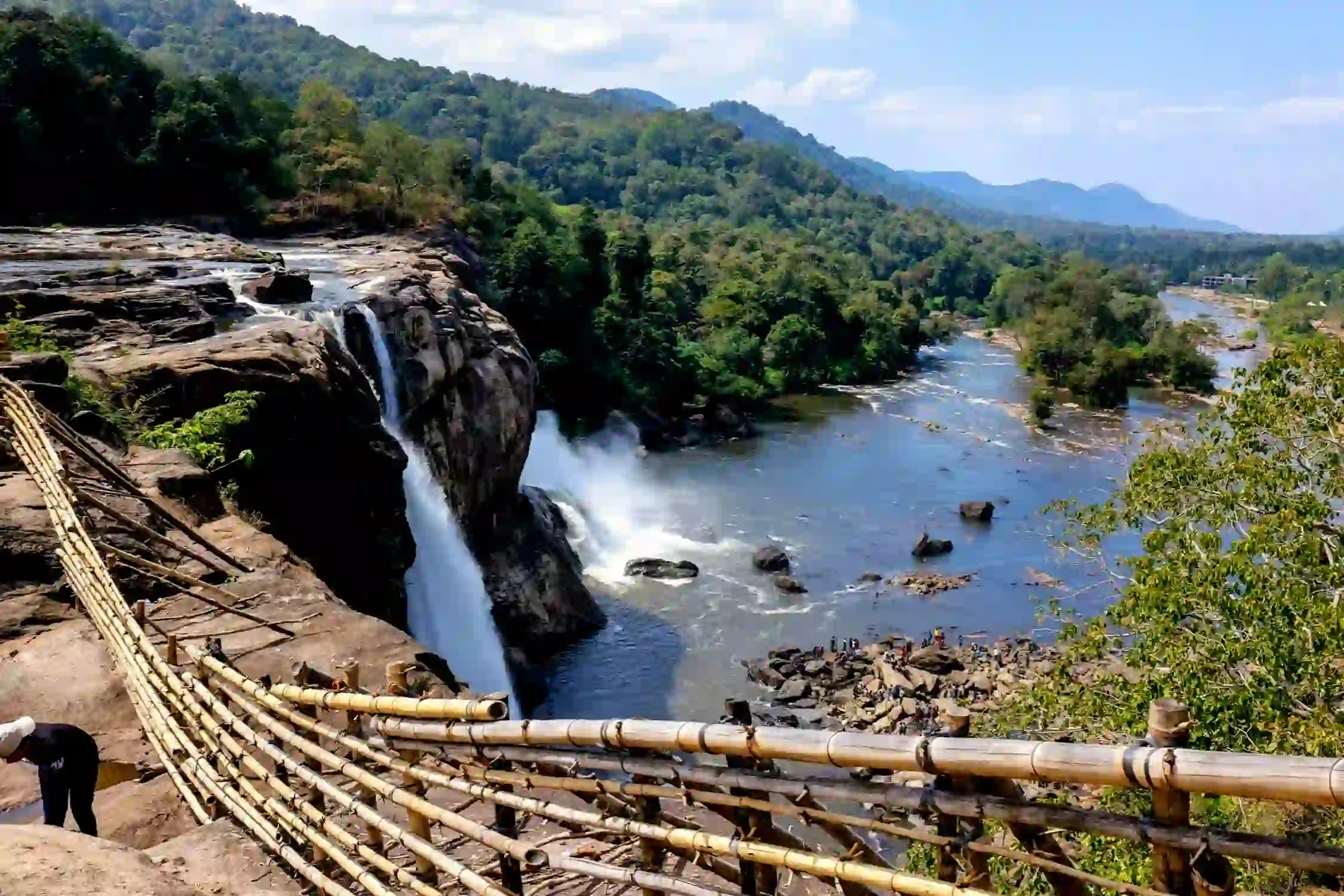 One Day Kochi to Athirappali Waterfalls Trip