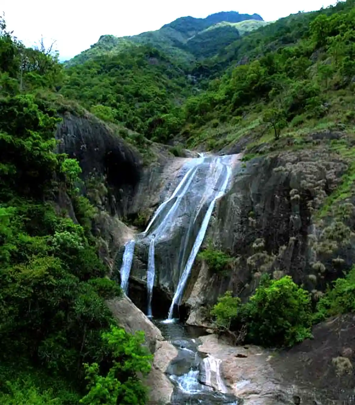 Kurangani Sambalaru Trek