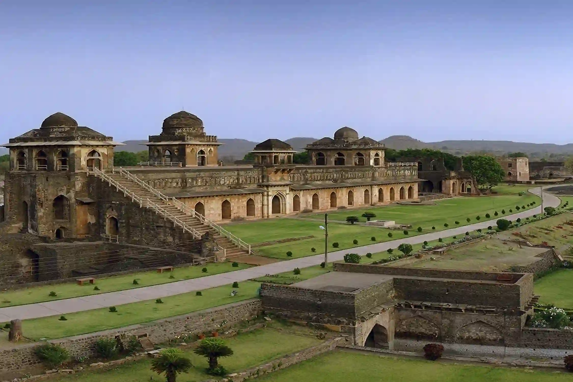 13 Days Madhya Pradesh Tour Package