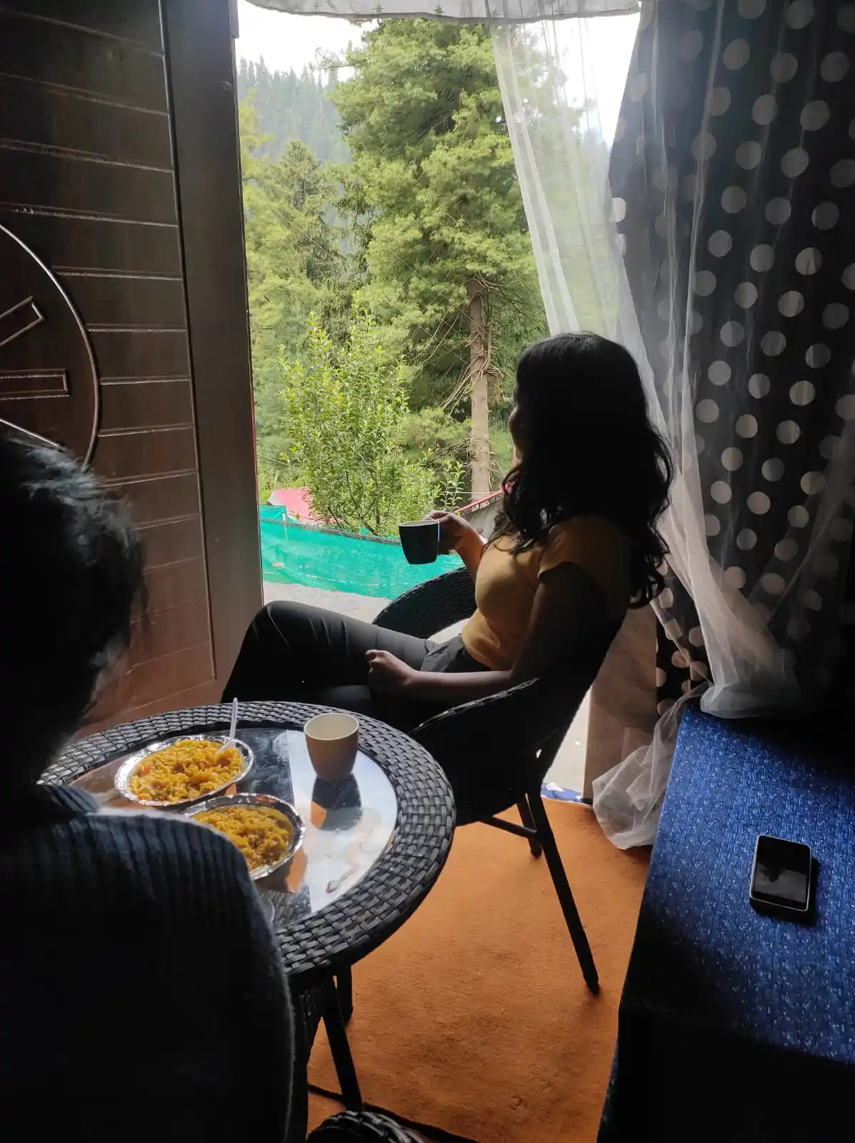 Narkanda's Hatu Peak Trek with Camping