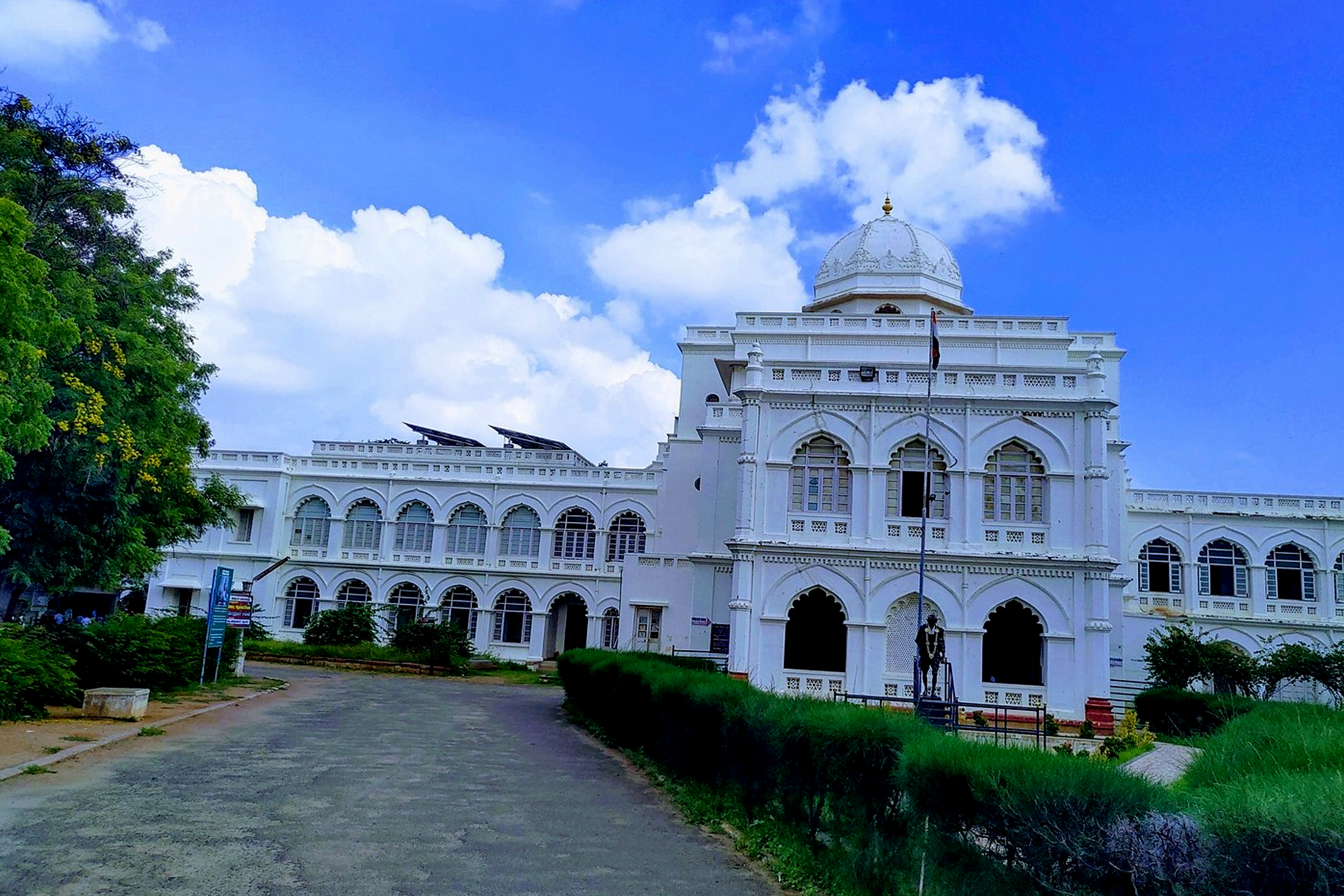 One Day Coimbatore to Madurai and Palani Trip