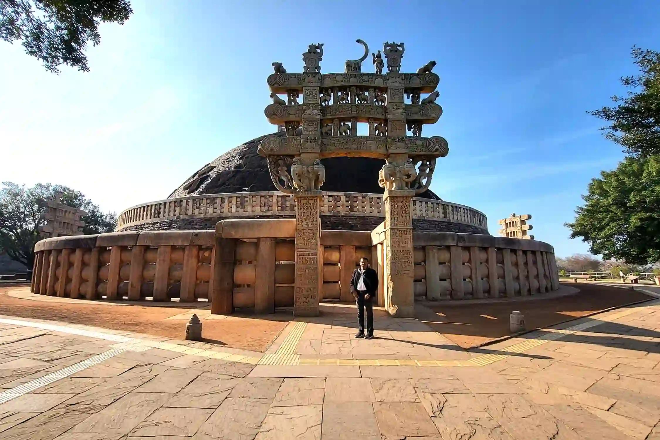 One Day Indore to Sanchi Trip by Cab