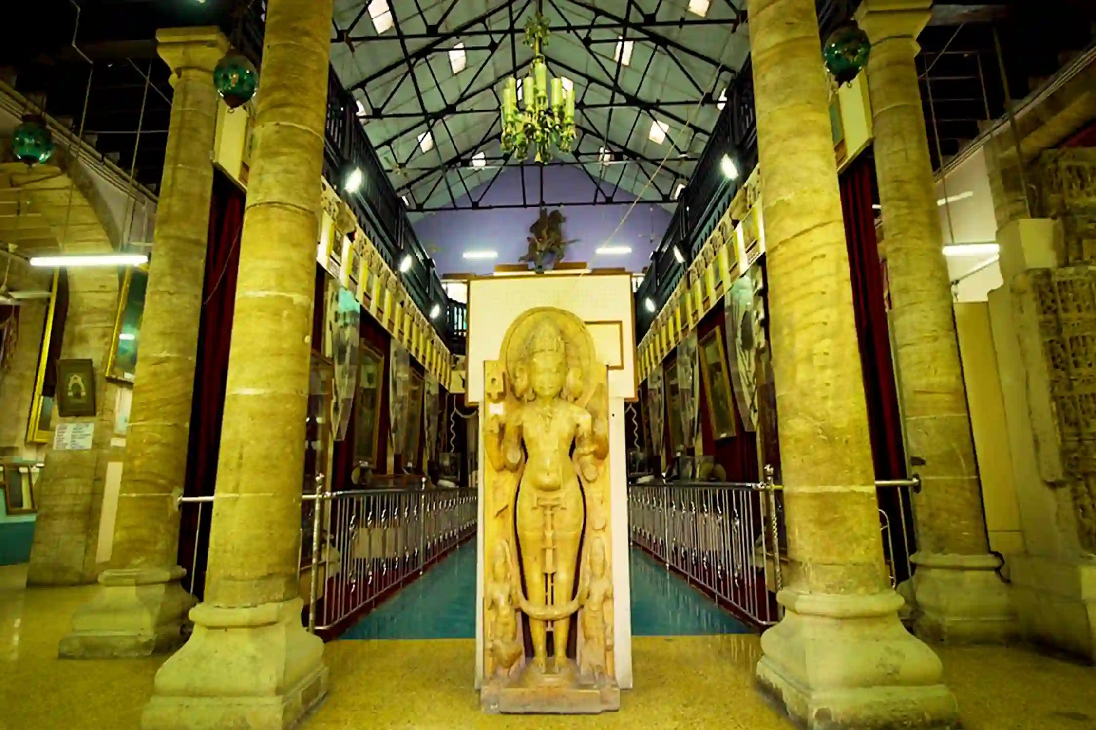 One Day Jamnagar to Watson Museum Trip