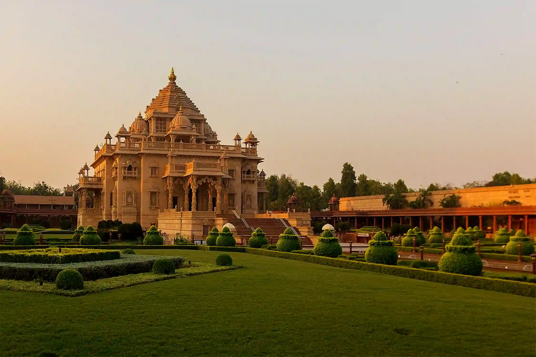 One Day Vadodara to Gandhinagar Trip