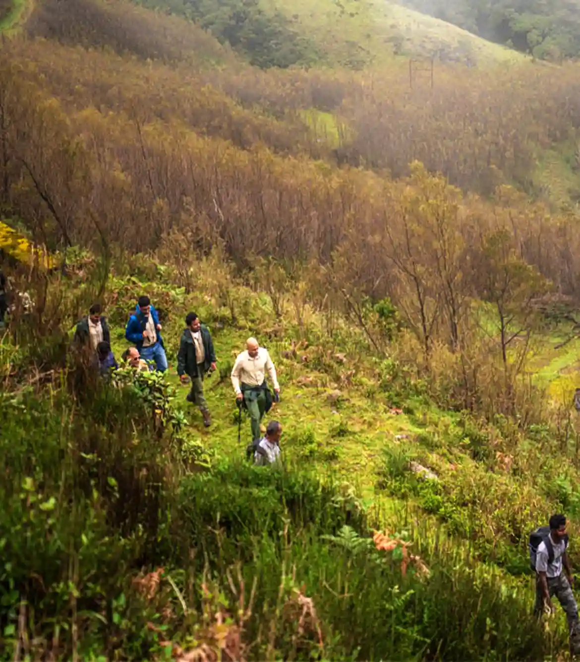 Trek to Aliyar Canal Bank