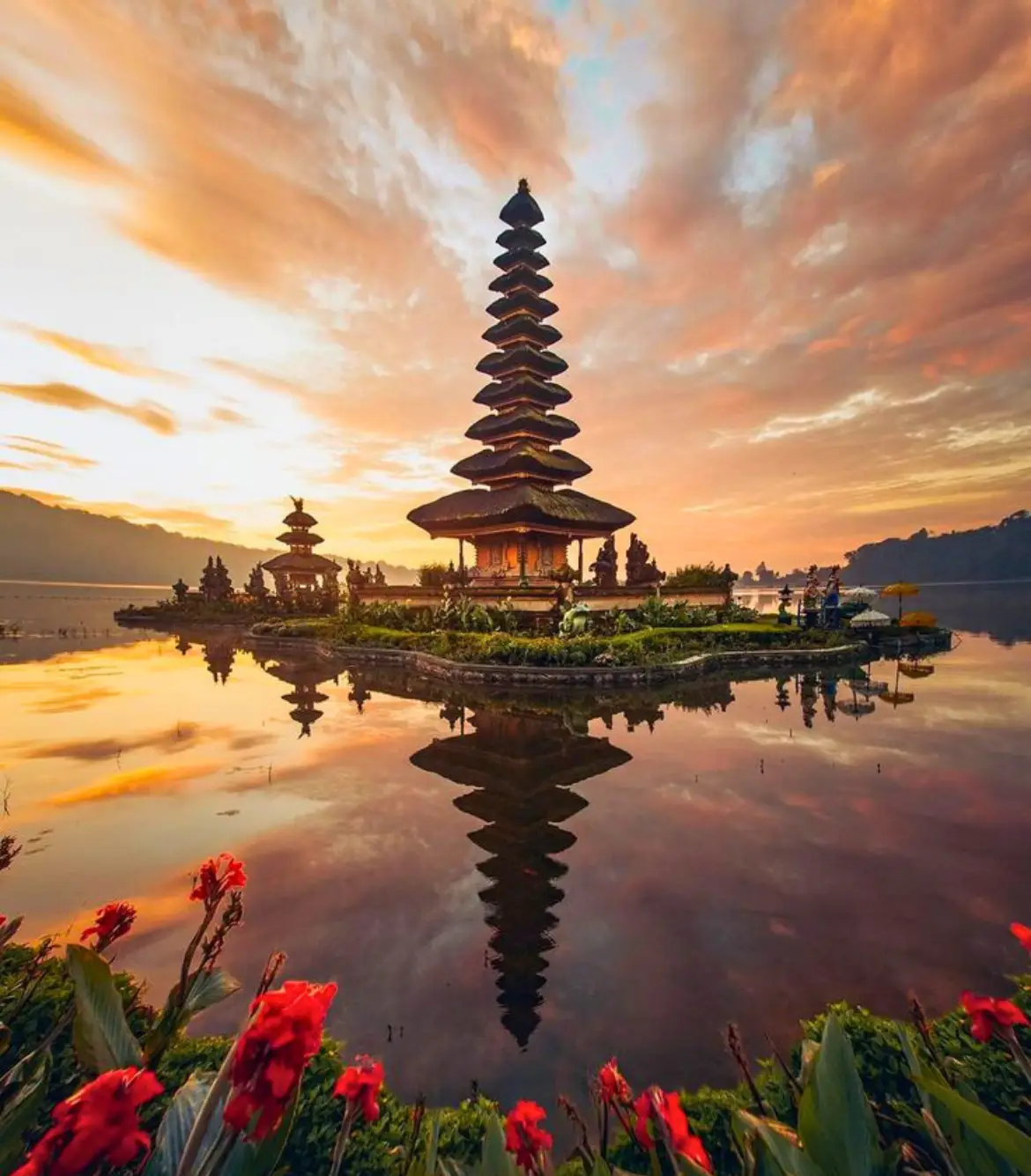 Bali and Singapore Tour Package