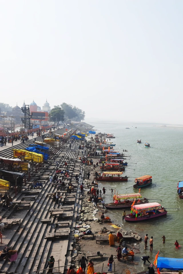 Varanasi to Ayodhya One Day Tour Package