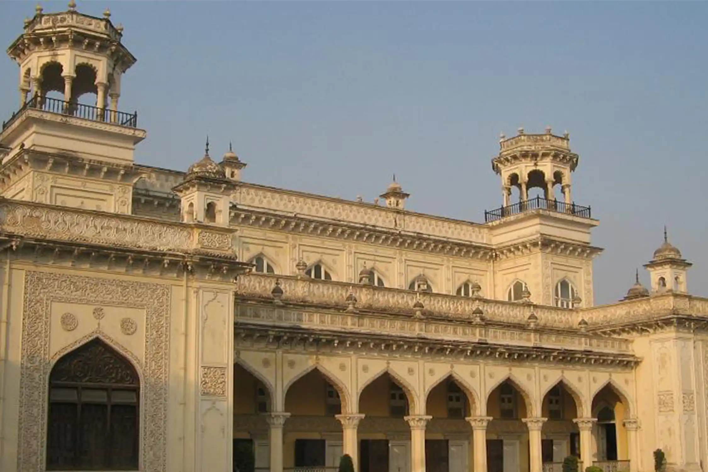 One Day Hyderabad Sightseeing Trip