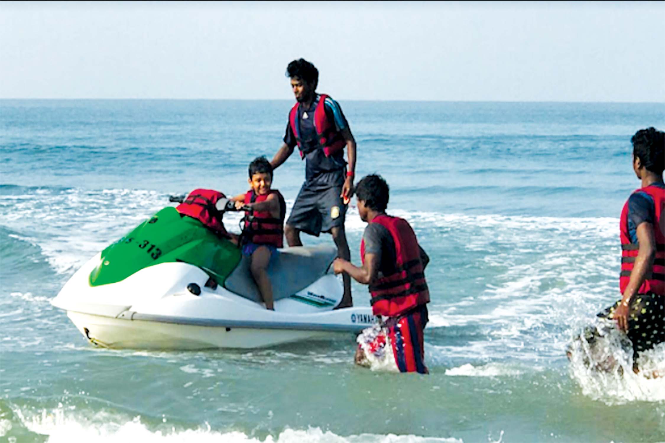 Jet Ski in Gonsua Beach