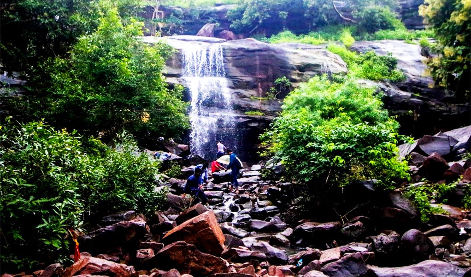 Mahadev Paani Waterfall Trek, Bhopal